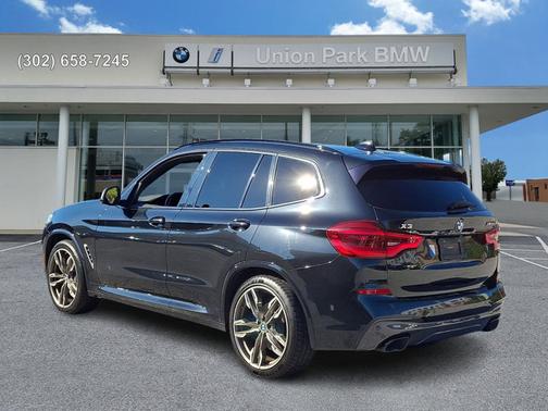 Black Sapphire Metallic 2018 BMW X3 M40i