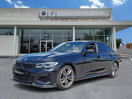Black Sapphire Metallic 2021 BMW M340 M340i xDrive