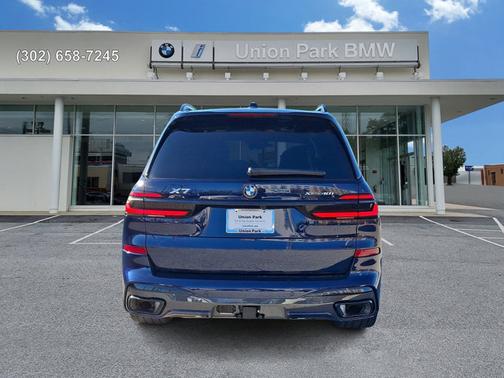 2024 BMW X7 xDrive40i