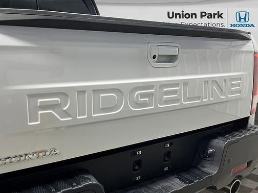 Platinum White Pearl 2026 Honda Ridgeline Black Edition