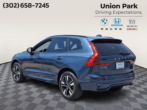 Denim Blue Metallic 2026 Volvo XC60 Core