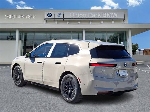 2026 BMW iX xDrive45