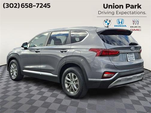 2019 Hyundai SANTA FE SE 2.4