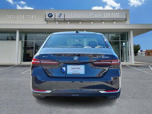 2026 BMW 530 530i xDrive