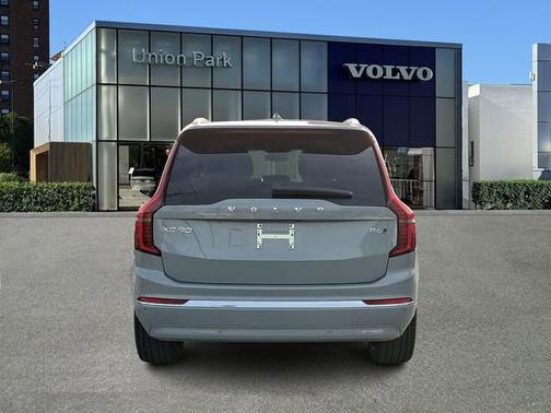 2026 Volvo XC90 Ultra