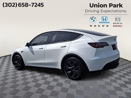 White 2025 Tesla Model Y Long Range