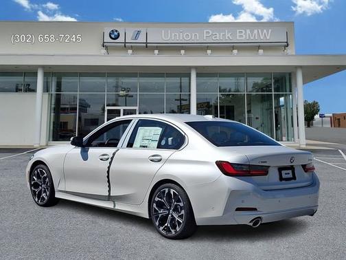 Mineral White Metallic 2026 BMW 330 330i xDrive