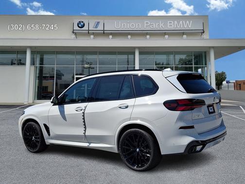Alpine White 2026 BMW X5 xDrive40i