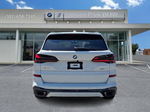 Alpine White 2026 BMW X5 xDrive40i