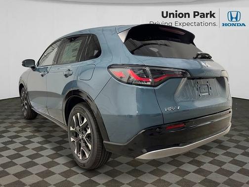 Nordic Forest Pearl 2026 Honda HR-V EX-L