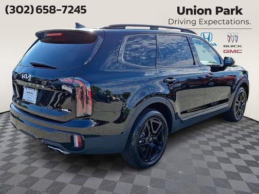 Ebony Black 2024 Kia Telluride EX X-Line