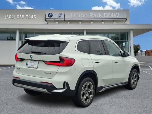 Alpine White 2023 BMW X1 xDrive28i