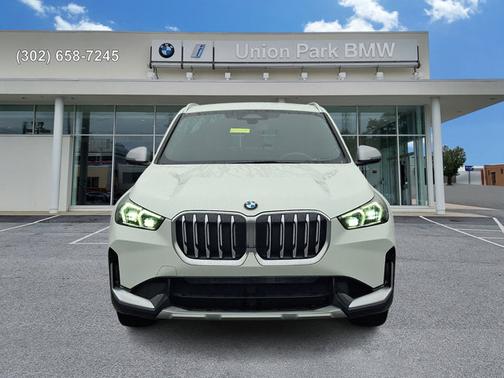 Alpine White 2023 BMW X1 xDrive28i