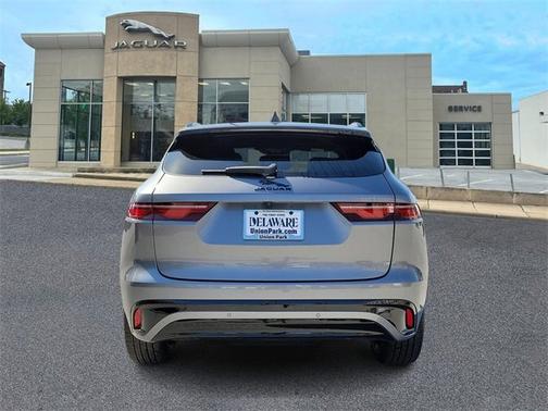 2025 Jaguar F-PACE R-Dynamic S