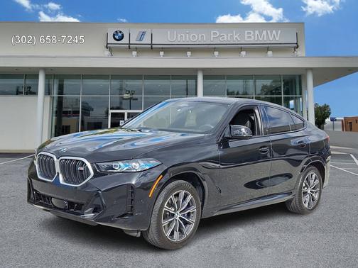 2025 BMW X6 M60i