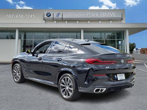 2025 BMW X6 M60i