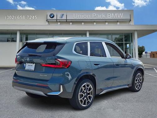 Cape York Green Metallic 2026 BMW X1 xDrive28i