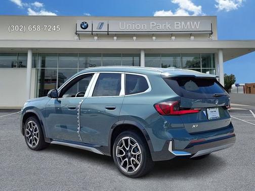 Cape York Green Metallic 2026 BMW X1 xDrive28i