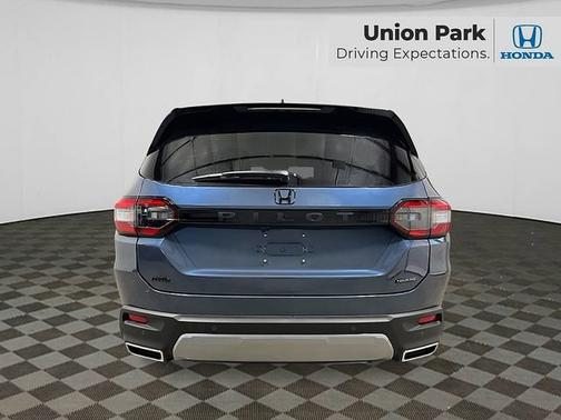 Smoke Blue Pearl 2026 Honda Pilot Touring S