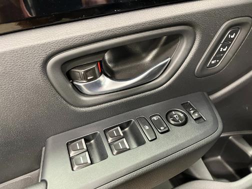 Sonic Gray Pearl 2026 Honda Passport RTL