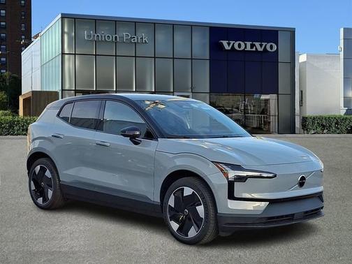 2025 Volvo EX30 Plus