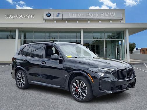 Black Sapphire Metallic 2025 BMW X5 xDrive40i