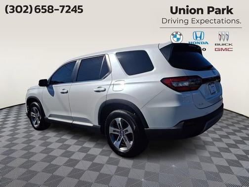 White 2025 Honda Pilot EX-L
