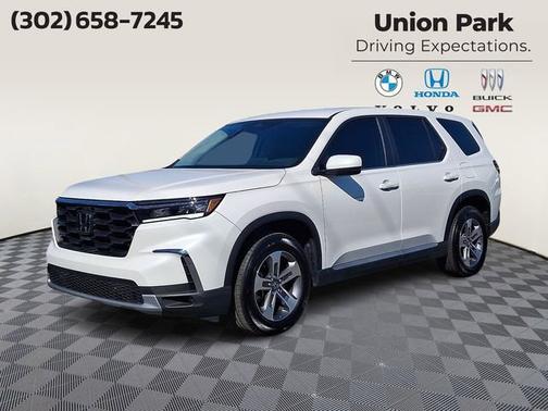 White 2025 Honda Pilot EX-L