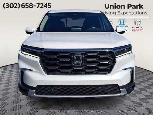 White 2025 Honda Pilot EX-L