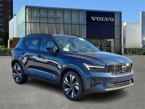 2026 Volvo XC40 Ultra