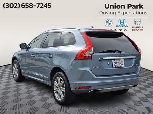 2017 Volvo XC60 T5 Inscription