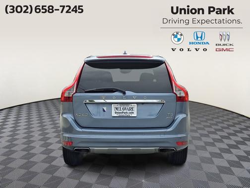 2017 Volvo XC60 T5 Inscription