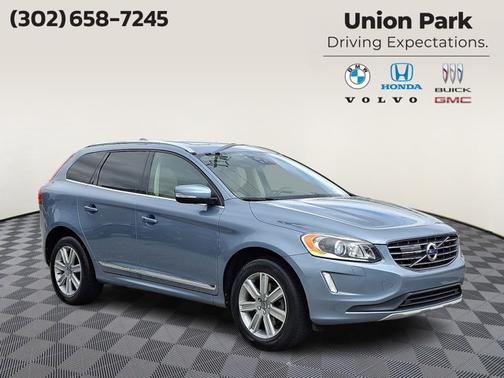 2017 Volvo XC60 T5 Inscription