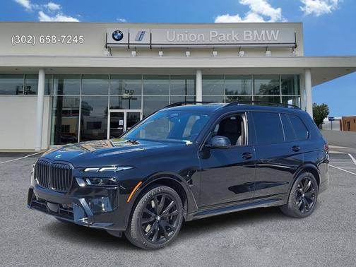 Black Sapphire Metallic 2024 BMW X7 xDrive40i