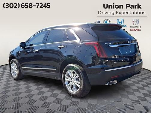 Stellar Black Metallic 2024 Cadillac XT5 AWD Luxury