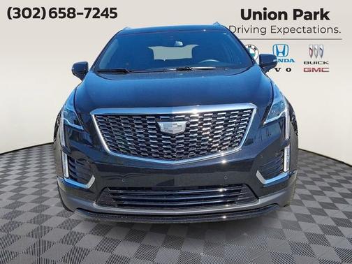 Stellar Black Metallic 2024 Cadillac XT5 AWD Luxury