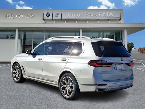 2023 BMW X7 xDrive40i