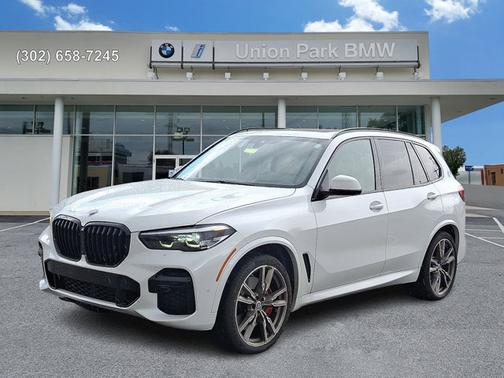 2022 BMW X5 M50i