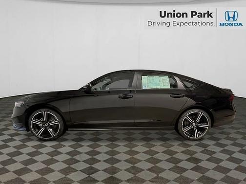 Crystal Black Pearl 2026 Honda Accord Hybrid Sport