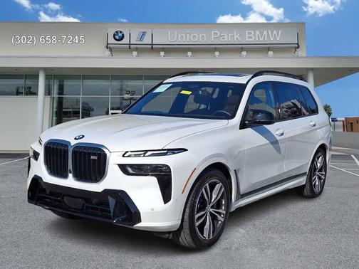 2025 BMW X7 M60i
