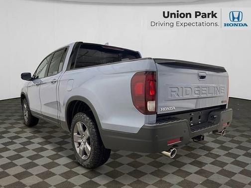 Sonic Gray Pearl 2026 Honda Ridgeline TrailSport