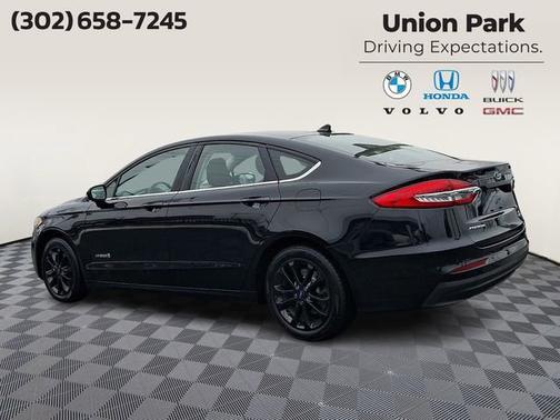 2019 Ford Fusion Hybrid SE