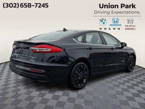 2019 Ford Fusion Hybrid SE