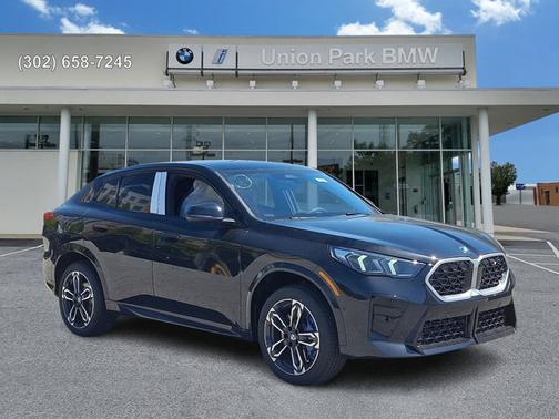 Black Sapphire Metallic 2026 BMW X2 xDrive28i