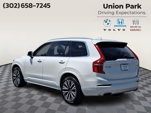 Ice White - 614 2020 Volvo XC90 T5 Momentum