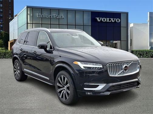 2025 Volvo XC90 Plus