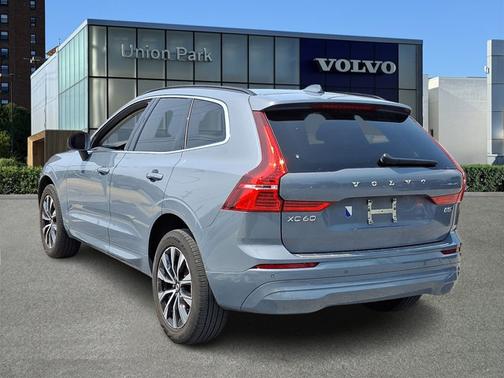 2023 Volvo XC60 Core
