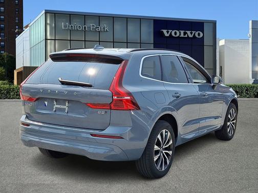 2023 Volvo XC60 Core