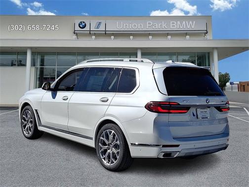 2026 BMW X7 xDrive40i