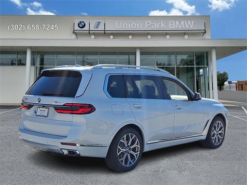 2026 BMW X7 xDrive40i
